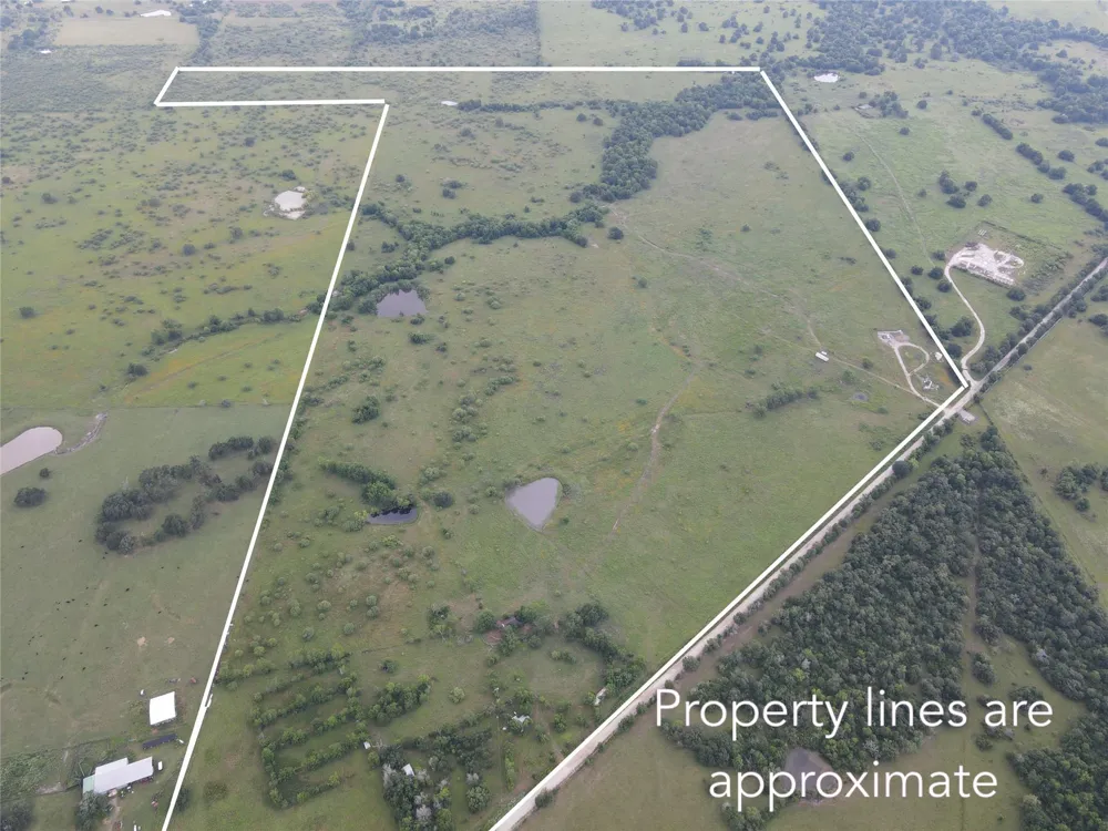 5784 County Road 123 Iola, TX 77861