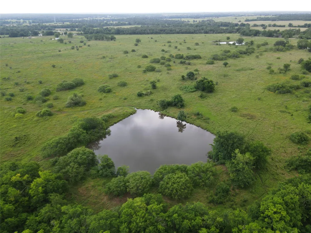 5784 County Road 123 Iola, TX 77861
