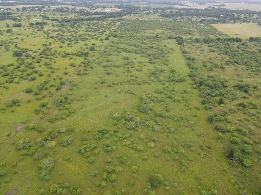 5784 County Road 123 Iola, TX 77861