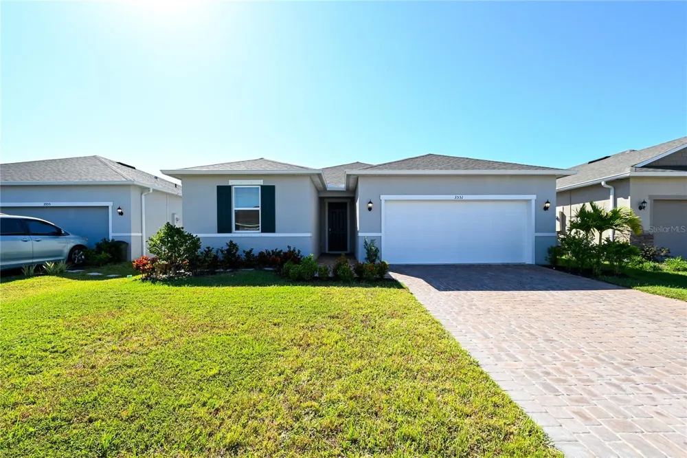 3551 74TH AVENUE CIRCLE E Sarasota, FL 34243