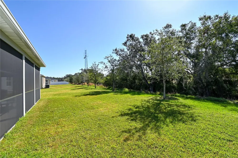 3551 74TH AVENUE CIRCLE E Sarasota, FL 34243
