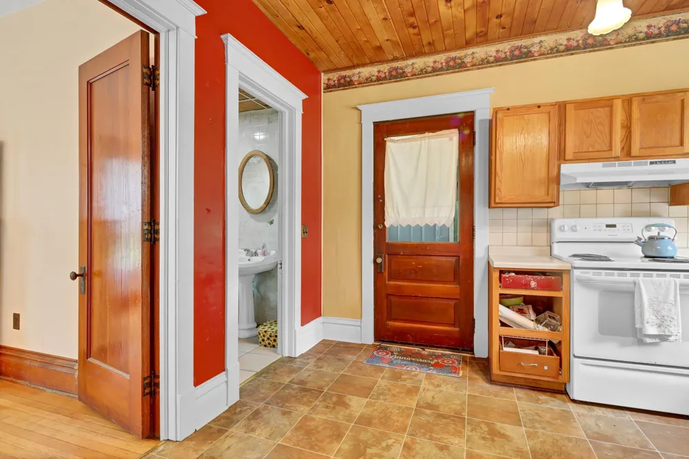 692 School Drive Zumbro Falls, MN 55991