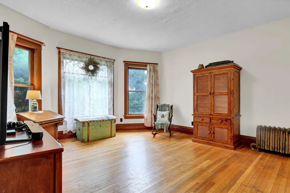 692 School Drive Zumbro Falls, MN 55991