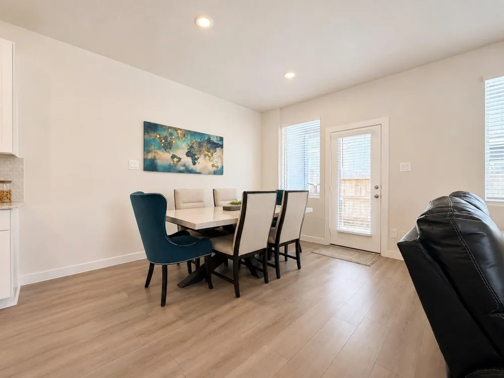 624 Pelican Drive Kemah, TX 77565