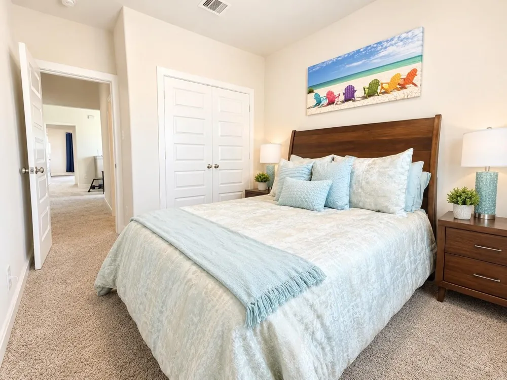 624 Pelican Drive Kemah, TX 77565