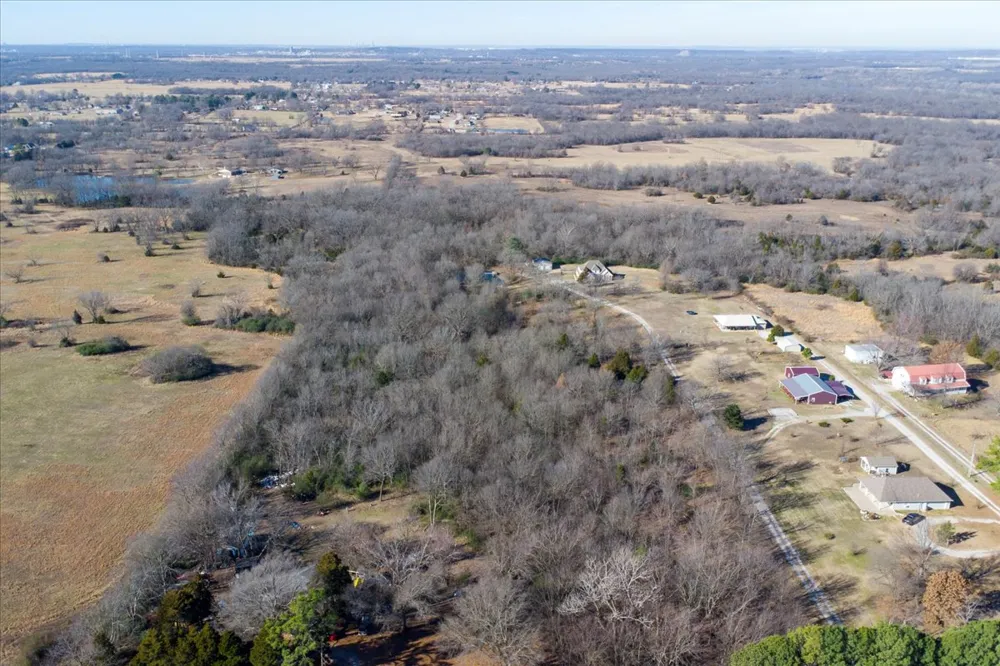 1 S 4130 ROAD Catoosa, OK 74015