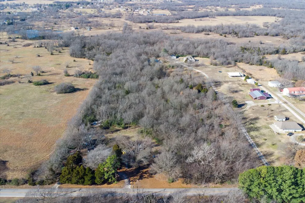 2 S 4130 ROAD Catoosa, OK 74015