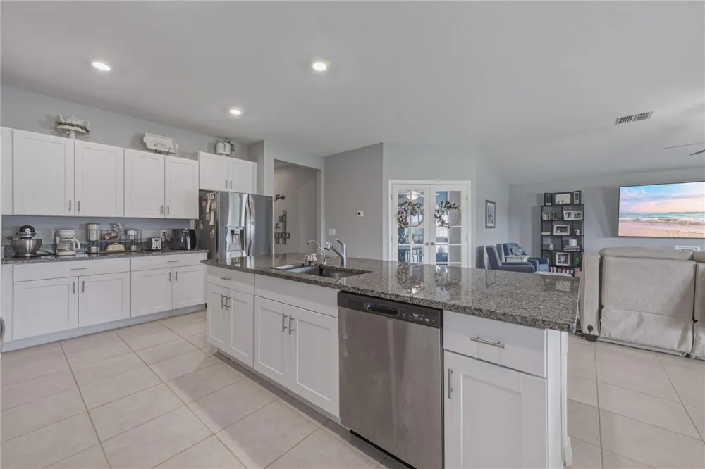 2922 FLYING BLACKBIRD ROAD Bartow, FL 33830