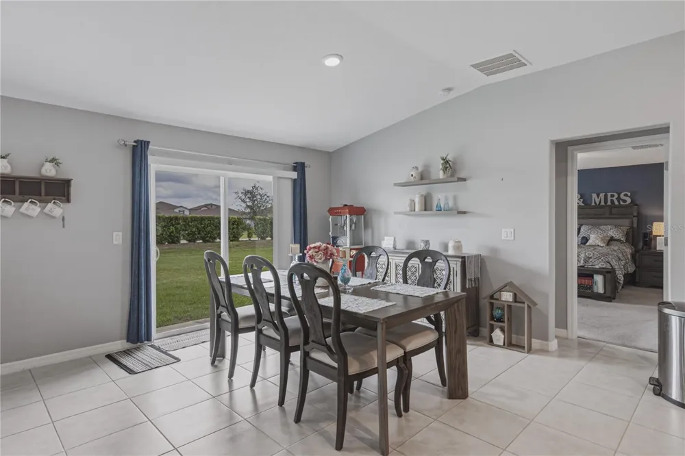 2922 FLYING BLACKBIRD ROAD Bartow, FL 33830