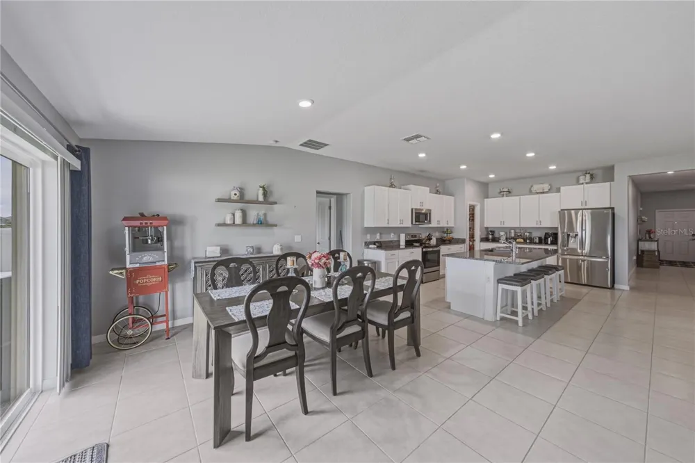 2922 FLYING BLACKBIRD ROAD Bartow, FL 33830