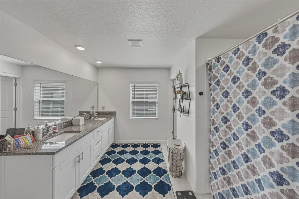 2922 FLYING BLACKBIRD ROAD Bartow, FL 33830