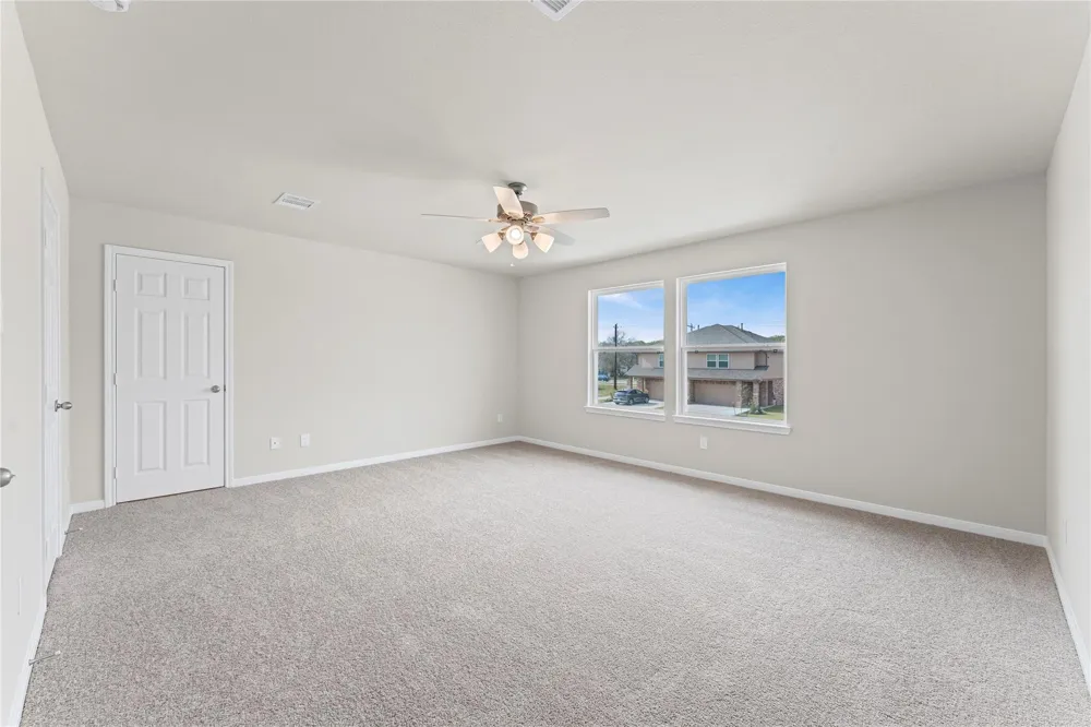 1376 Mixander Way La Porte, TX 77571