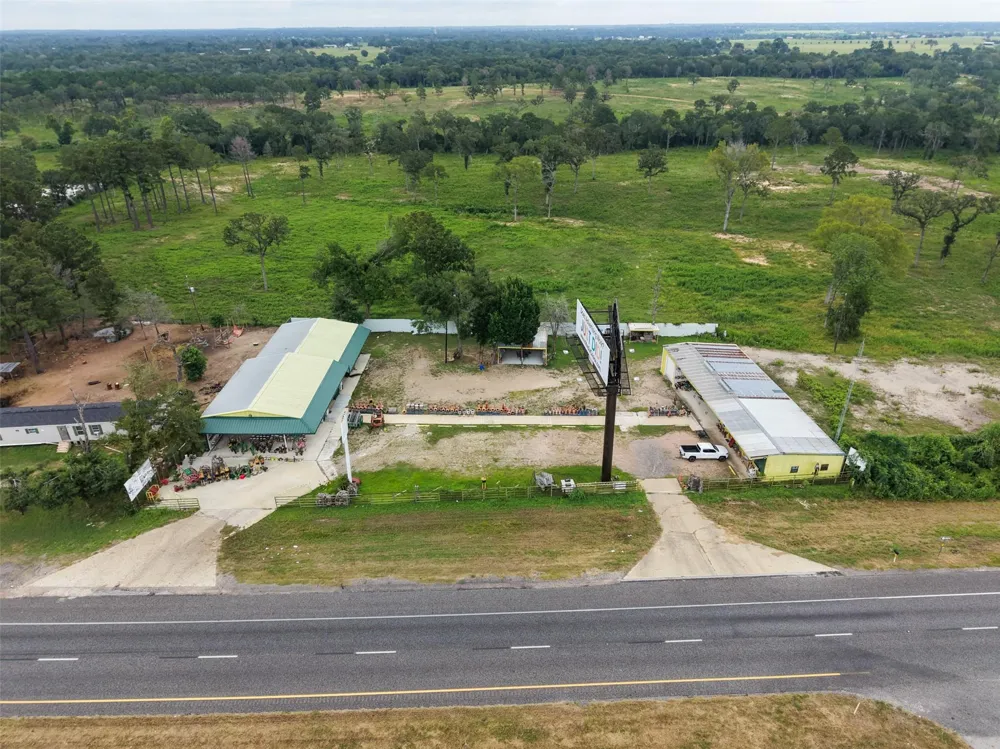26962 Hwy 6 Hempstead, TX 77445