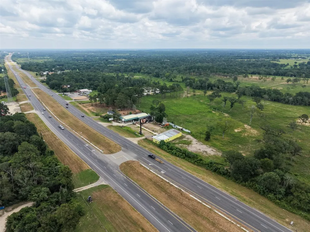 26962 Hwy 6 Hempstead, TX 77445