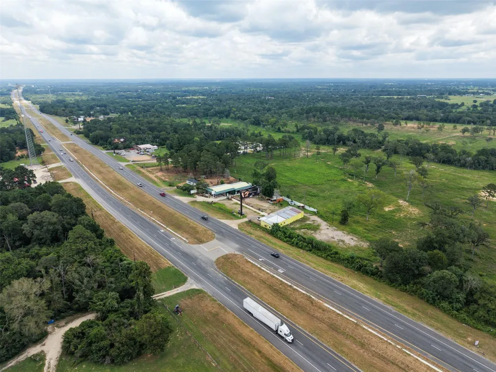 26962 Hwy 6 Hempstead, TX 77445