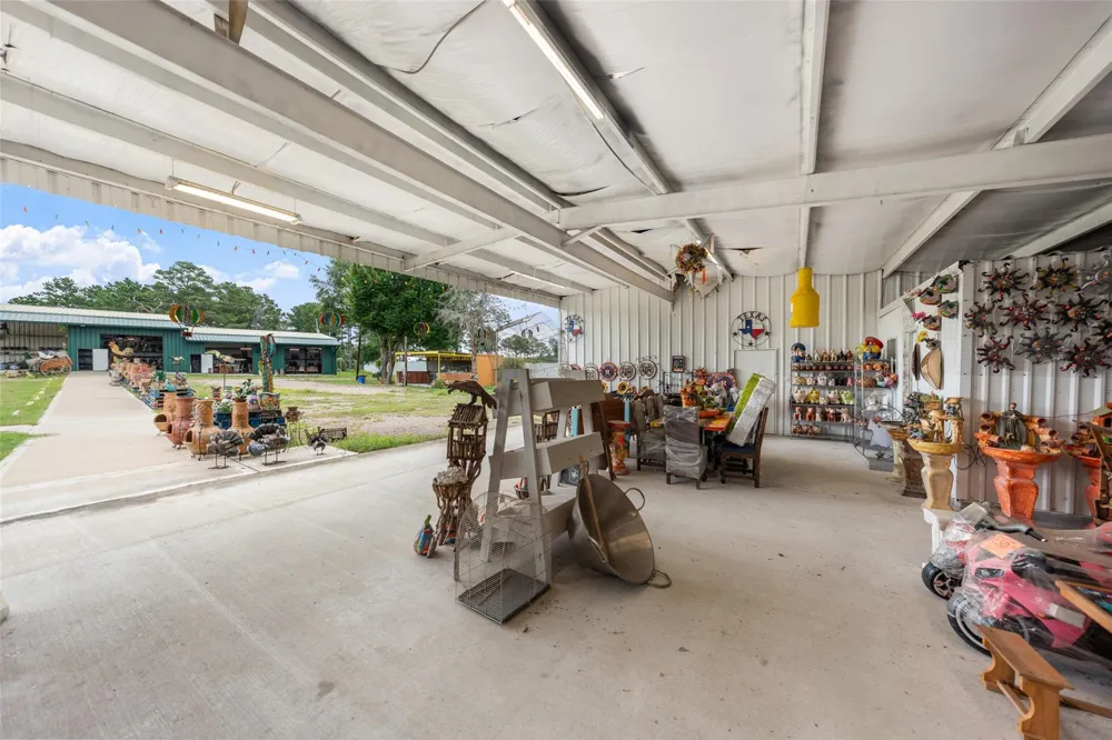 26962 Hwy 6 Hempstead, TX 77445
