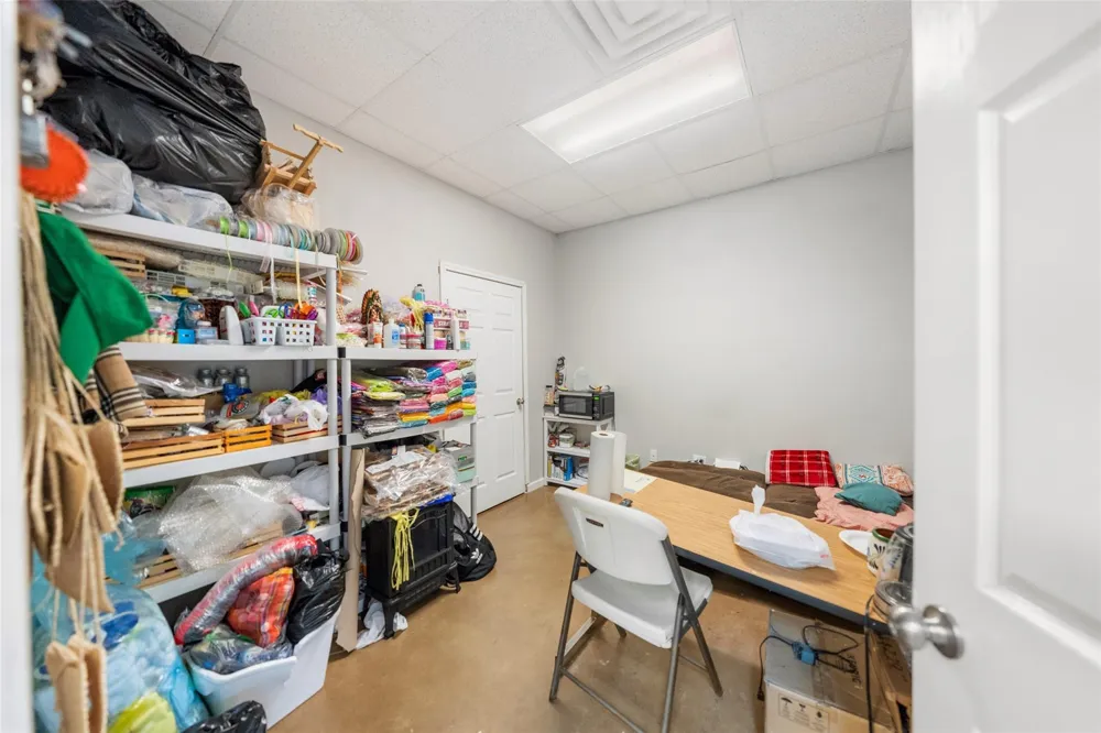 26962 Hwy 6 Hempstead, TX 77445