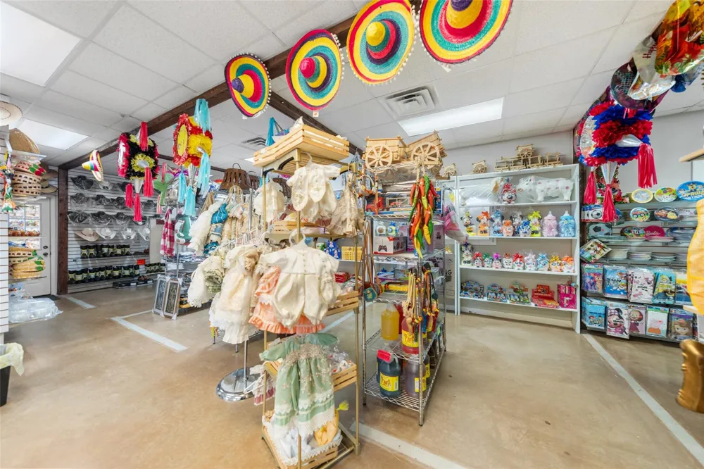 26962 Hwy 6 Hempstead, TX 77445