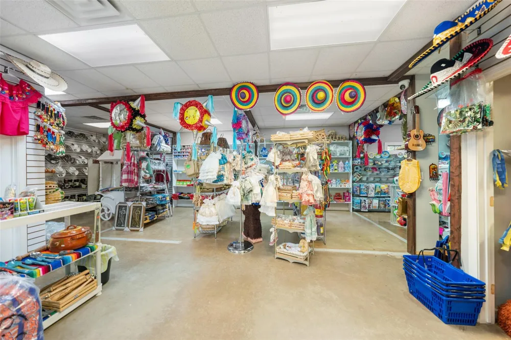 26962 Hwy 6 Hempstead, TX 77445
