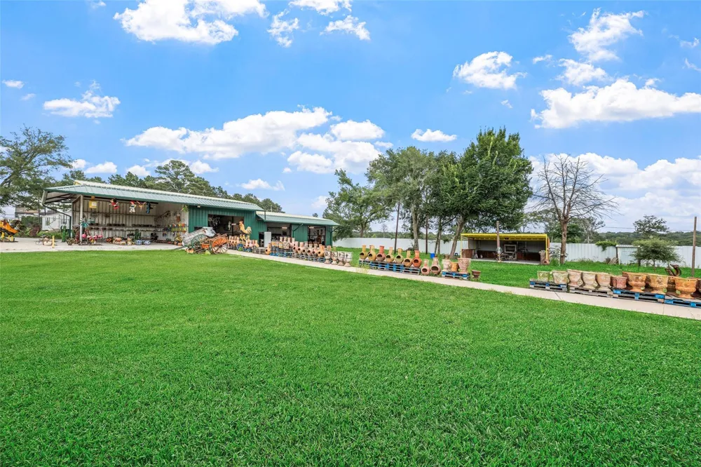 26962 Hwy 6 Hempstead, TX 77445