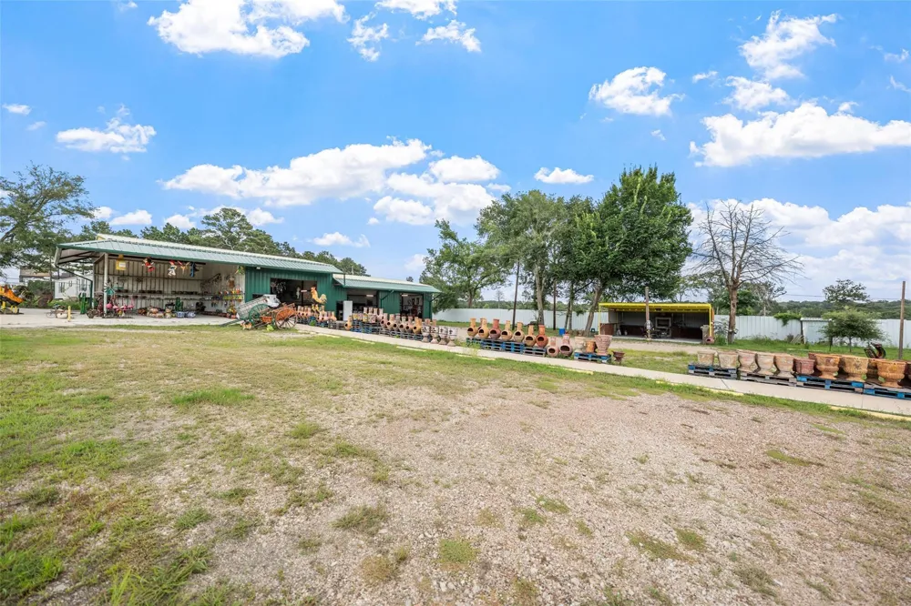 26962 Hwy 6 Hempstead, TX 77445