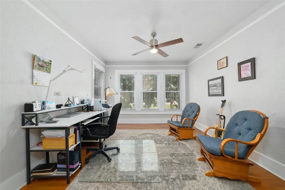 401 E Main Street Weimar, TX 78962