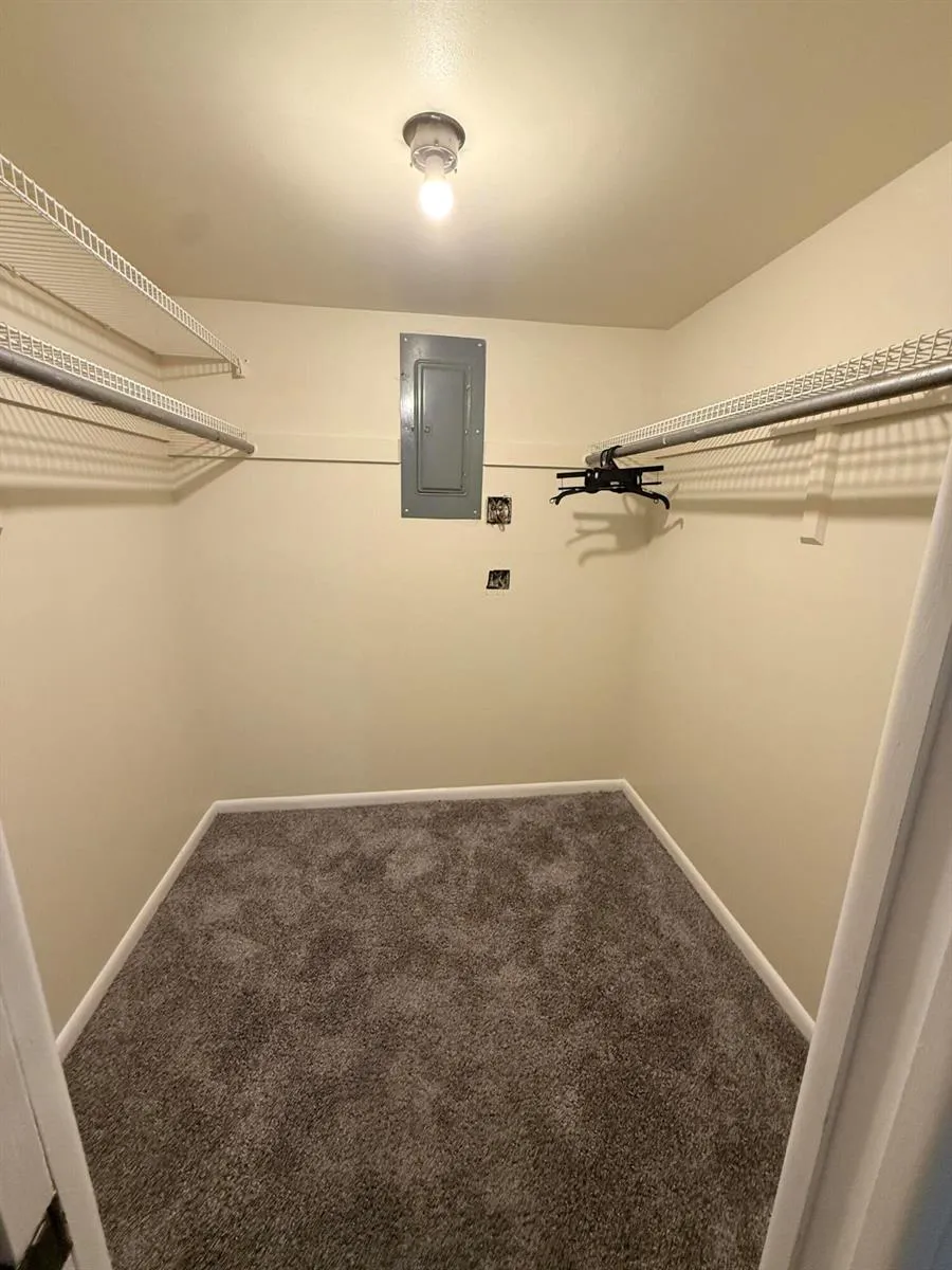 2050 Oleander Boulevard #6-202 Fort Pierce, FL 34950