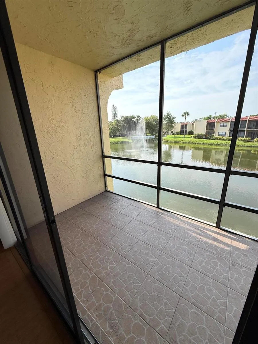 2050 Oleander Boulevard #6-202 Fort Pierce, FL 34950