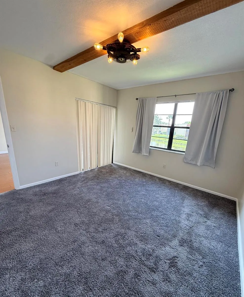 2050 Oleander Boulevard #6-202 Fort Pierce, FL 34950