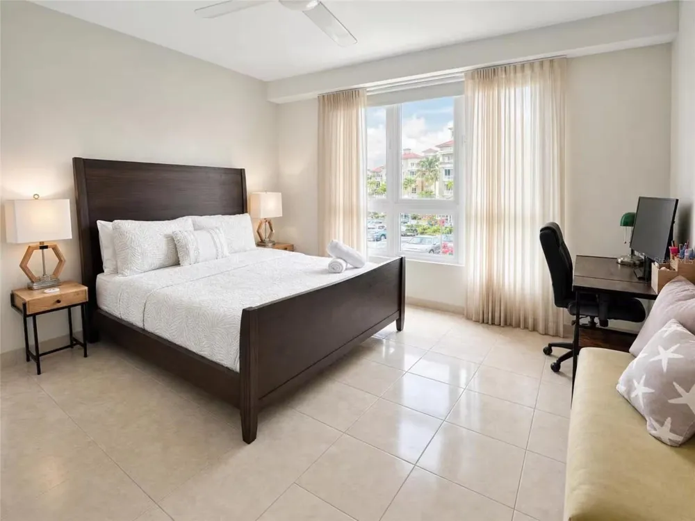 100 OCEAN DRIVE #131 Humacao, PR 00791