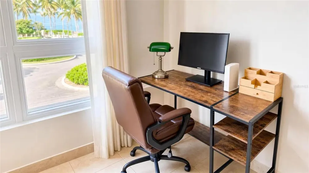 100 OCEAN DRIVE #131 Humacao, PR 00791