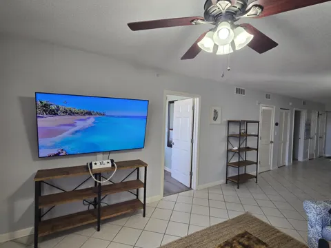 970 US Hwy 98 #206