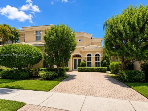 138 Tranquilla Dr