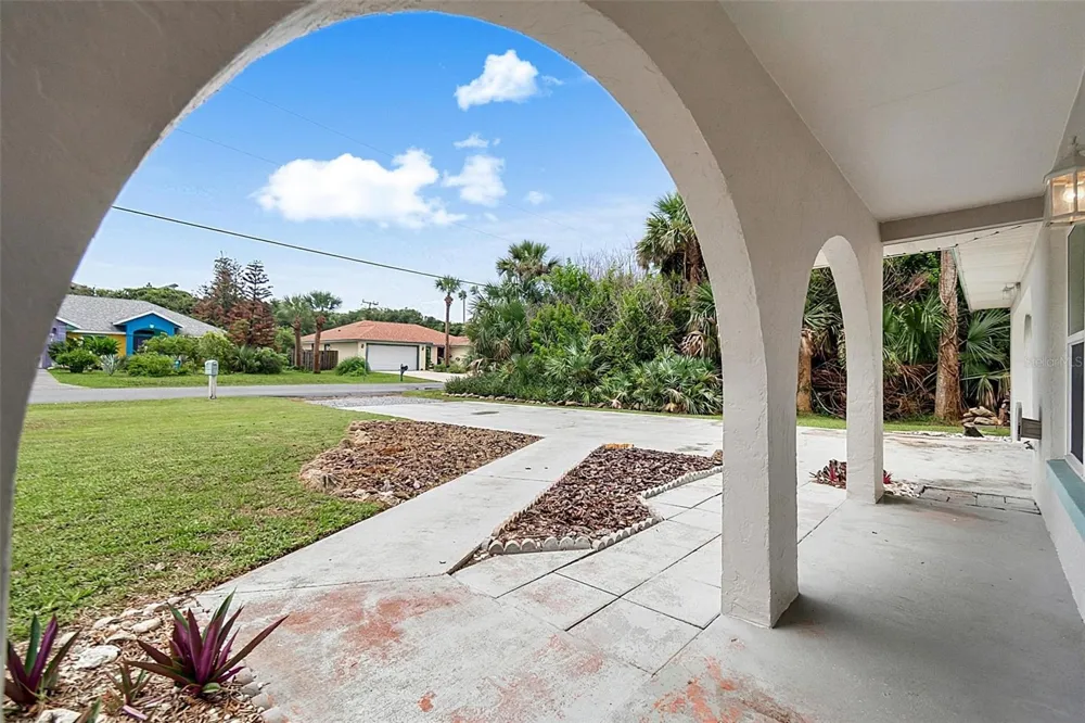 2448 S DAYTONA AVENUE Flagler Beach, FL 32136