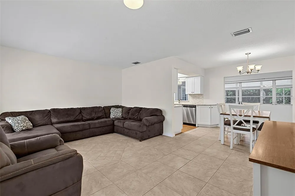 2448 S DAYTONA AVENUE Flagler Beach, FL 32136