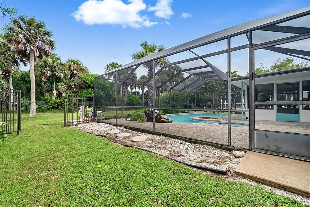 2448 S DAYTONA AVENUE Flagler Beach, FL 32136