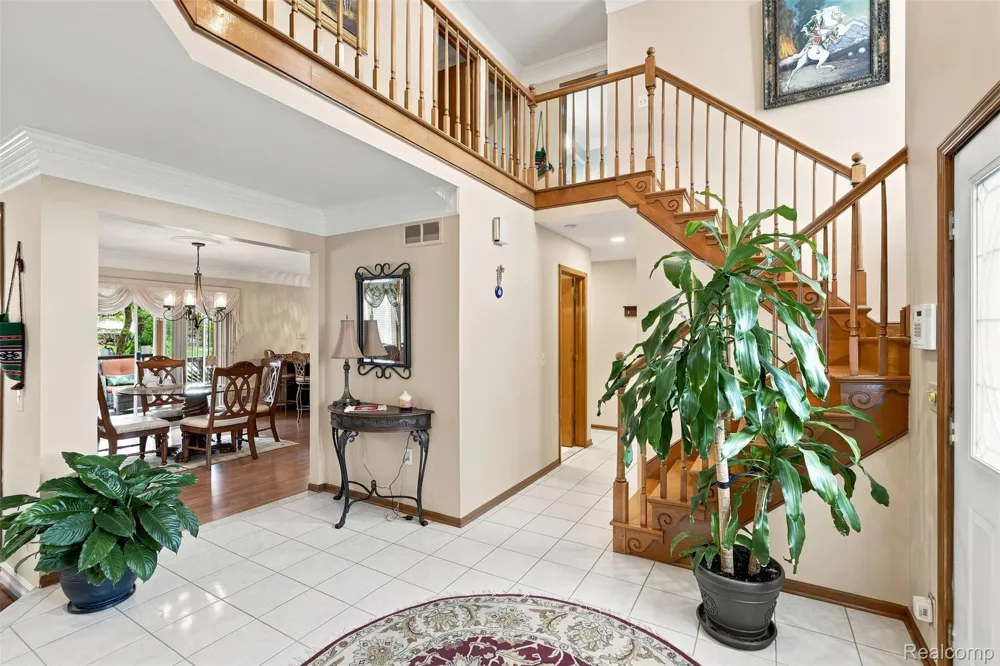 52844 Karon Drive Macomb Township, MI 48042