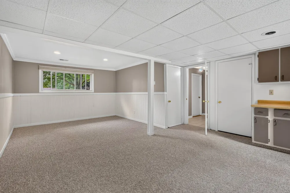 4950 Sparrow Avenue Cooper Charter Township, MI 49004