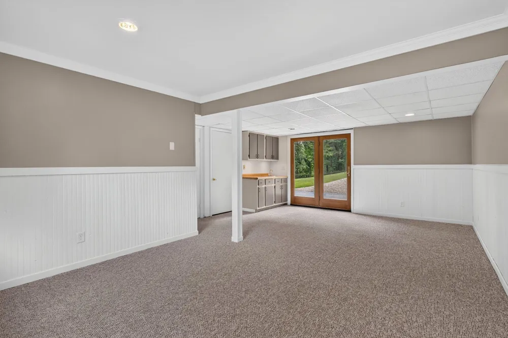 4950 Sparrow Avenue Cooper Charter Township, MI 49004
