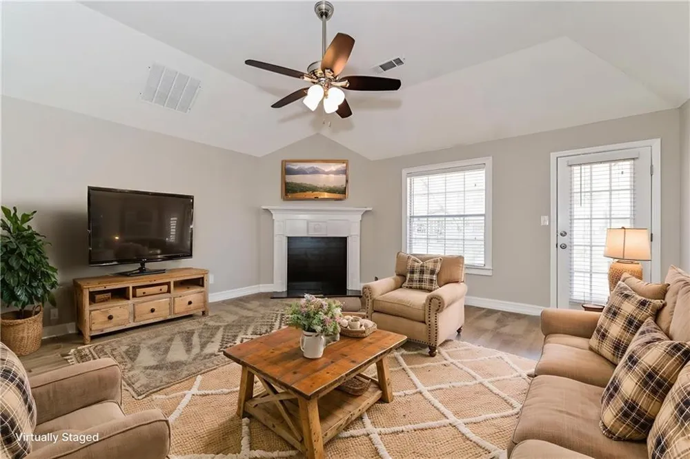 106 Emerald Lane Hampton, GA 30228