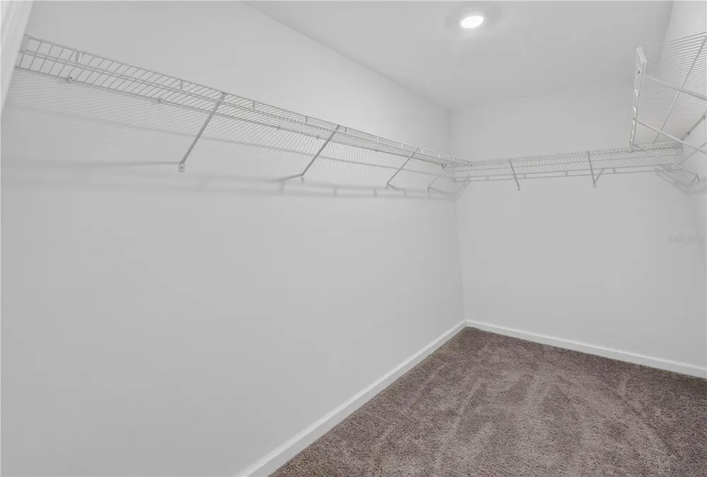 393 GRAND PINE LANE St Cloud, FL 34771
