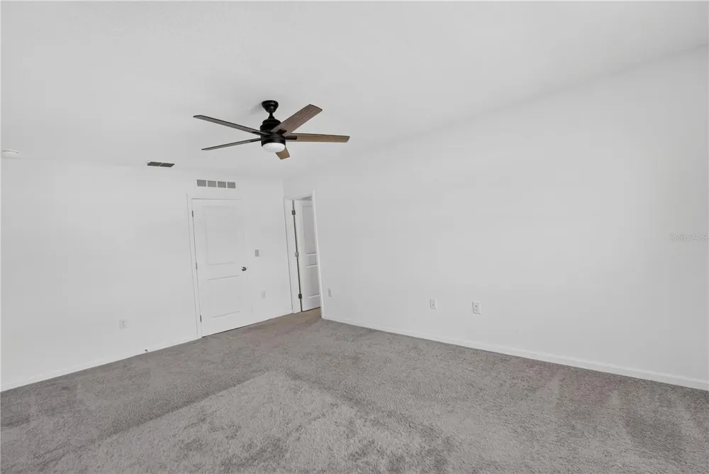 393 GRAND PINE LANE St Cloud, FL 34771