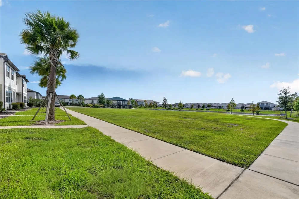 393 GRAND PINE LANE St Cloud, FL 34771