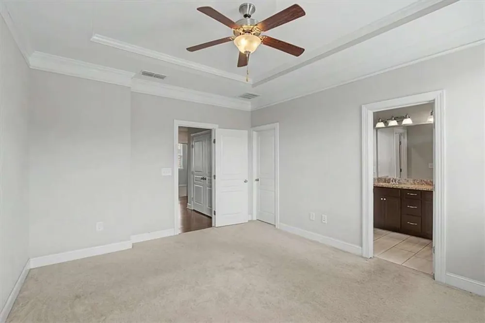 4469 Dunblane Avenue Sugar Hill, GA 30518