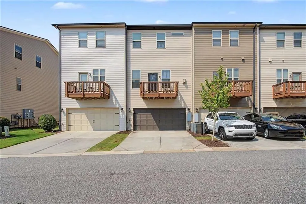 4469 Dunblane Avenue Sugar Hill, GA 30518