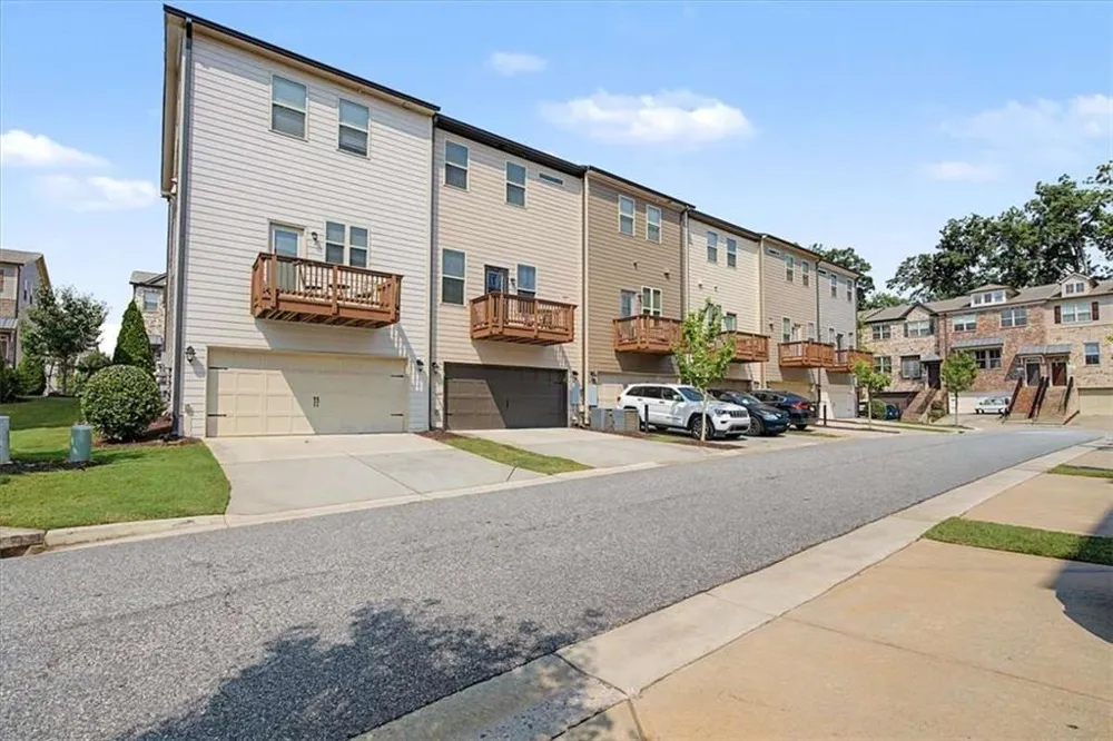 4469 Dunblane Avenue Sugar Hill, GA 30518