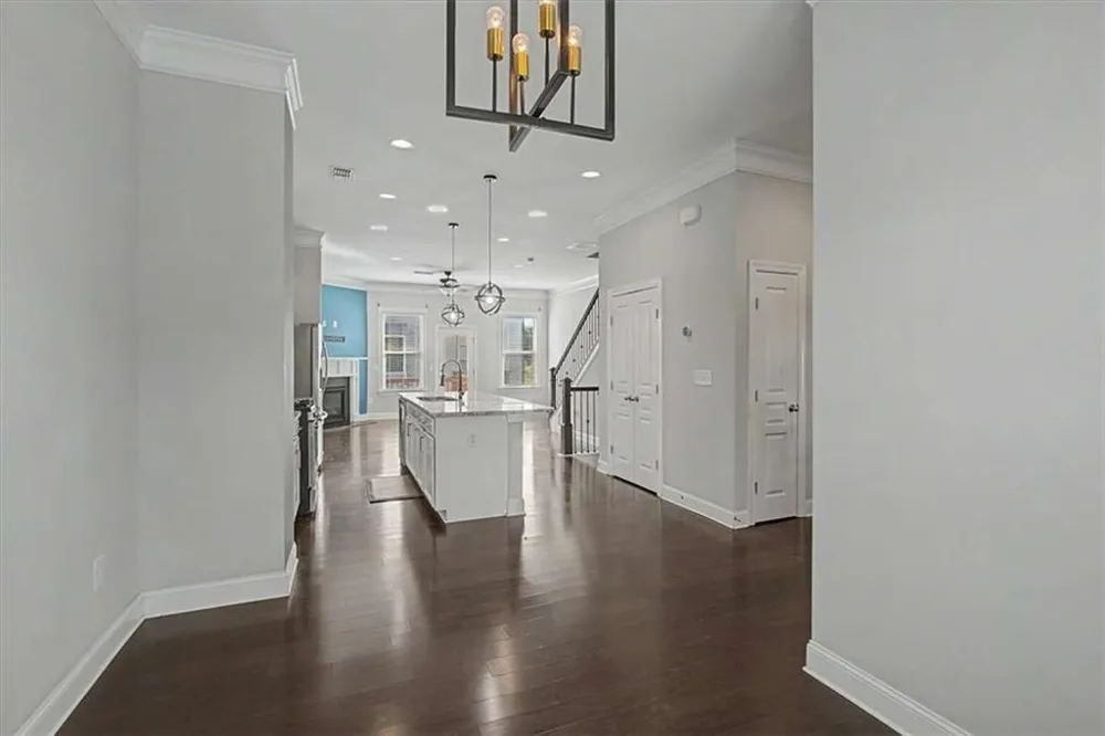 4469 Dunblane Avenue Sugar Hill, GA 30518