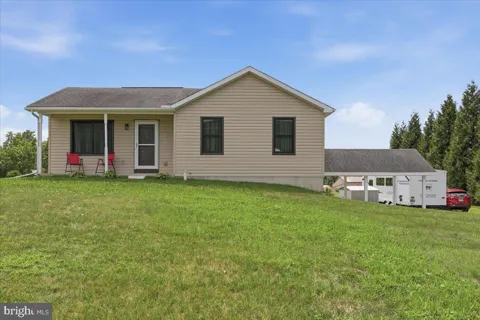 8725 GAP ROAD
