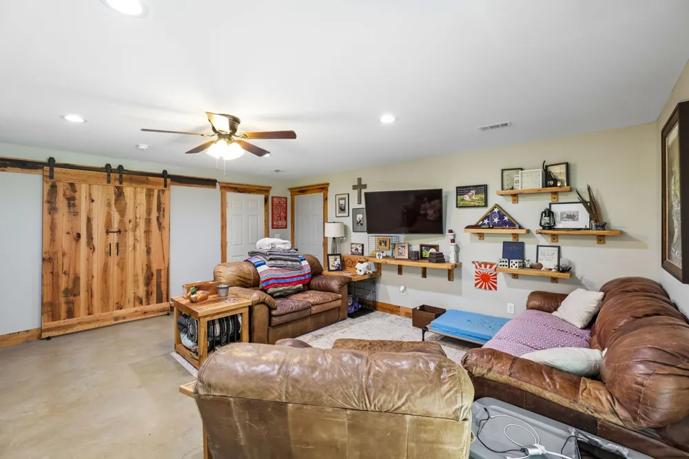 2351 Linwood Rd Watertown, TN 37184