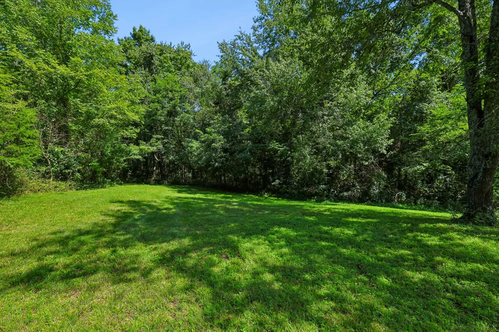 2351 Linwood Rd Watertown, TN 37184